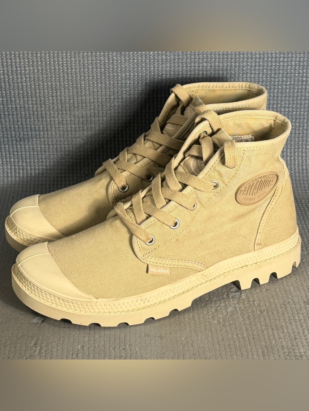 Palladium Pampa Hi Sahara Colorway Sneakers Women’s Size 9